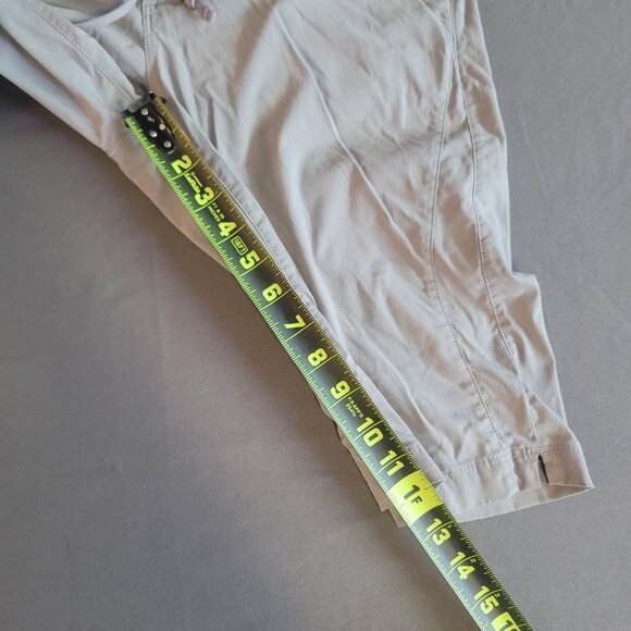 Columbia Shorts Womens 6 Cream Brown Omni-Shield Water & Stain Repellant Outdoor - Picture 4 of 12